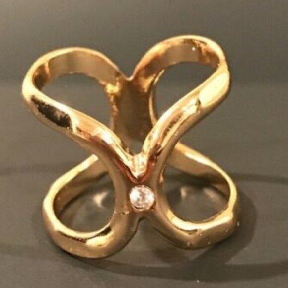 AVON Easy Essentials Ring - Picture 3 of 6